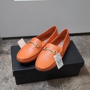 SAKS FIFTH AVENUELeather Driving Bit Loafers in Cenoura - size 8 NWT